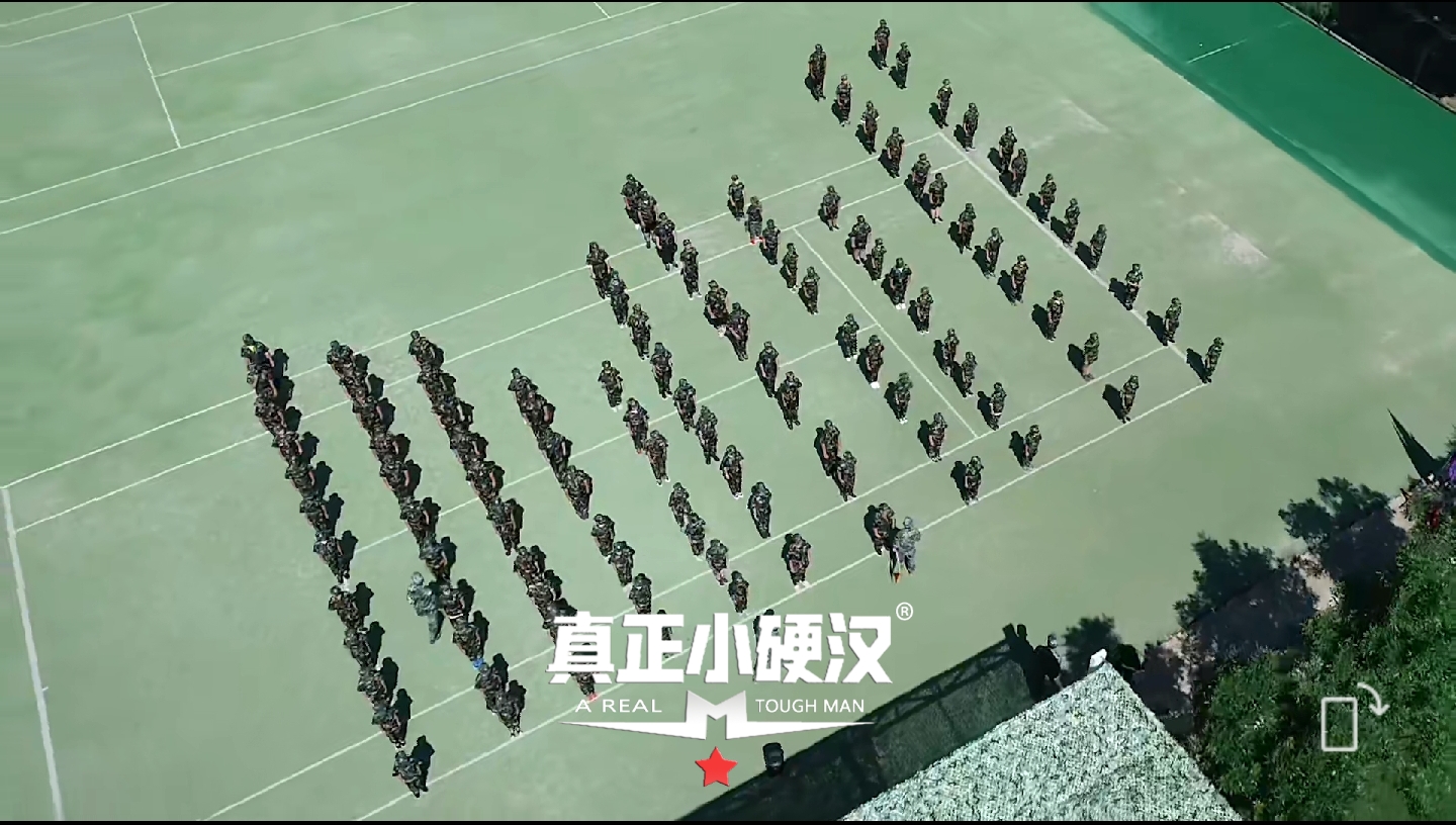 濟南小硬漢軍事夏令營(yíng)的蛻變之旅，泰安暑假軍訓夏令營(yíng)怎么報名